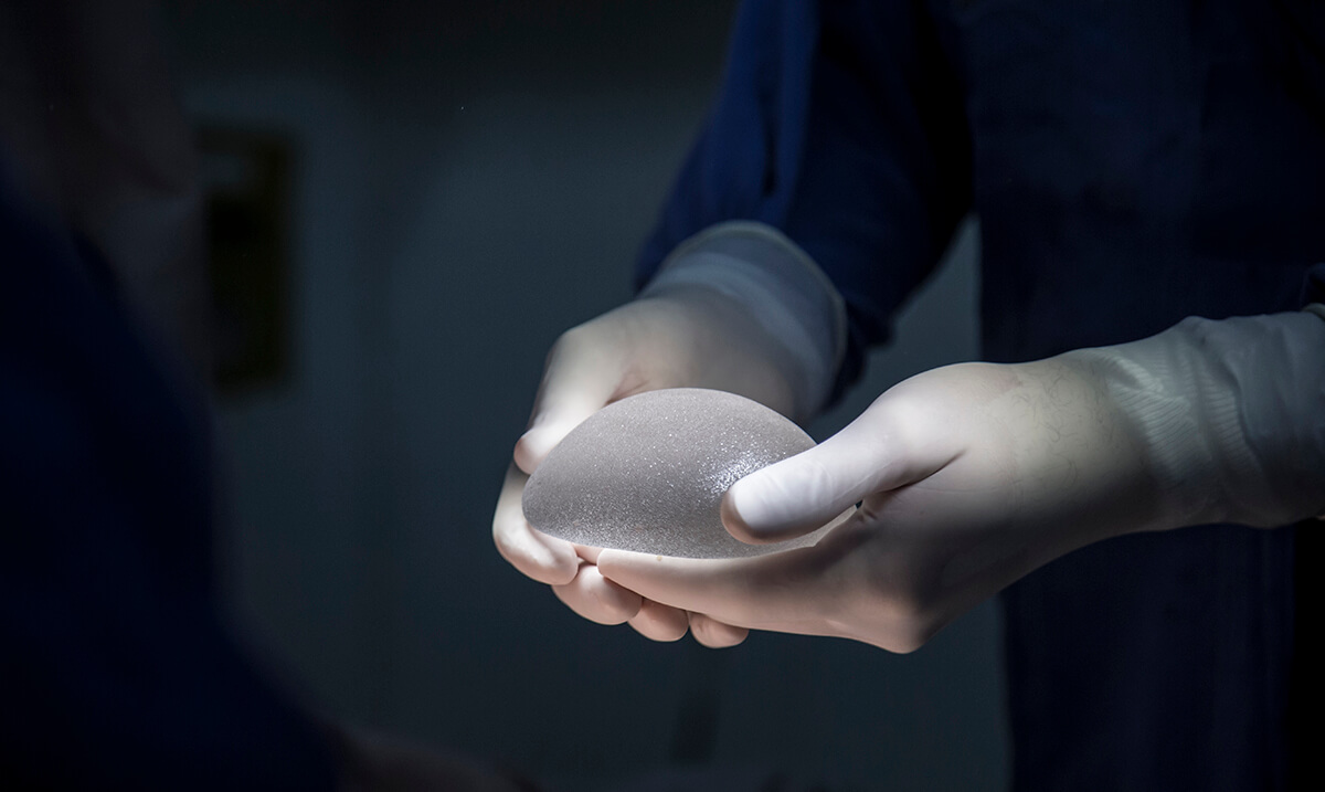 Implant silikonowy - zabiegi chirurgii plastycznej